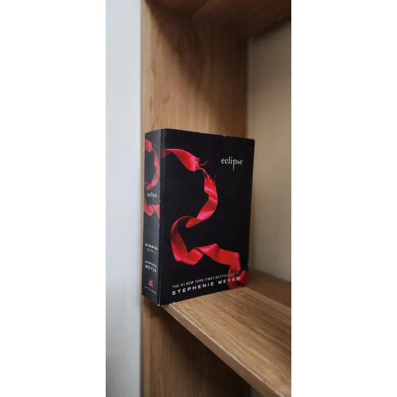 ECLIPSE - Stephenie Meyer 711731