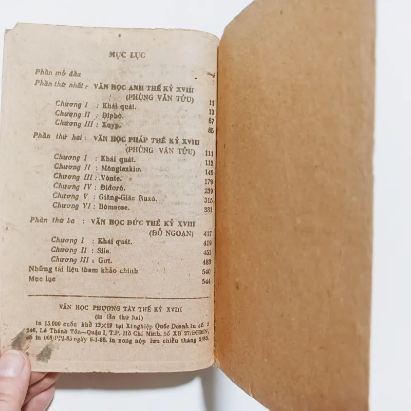Văn Học Phương Tây Thế Kỷ XVIII - Phùng Văn Tửu & Đỗ Ngoạn 787598