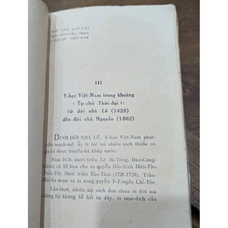 Bướm hoa bịnh dương mai trên đất việt - bác sĩ Lê Văn Ngôn 1003582