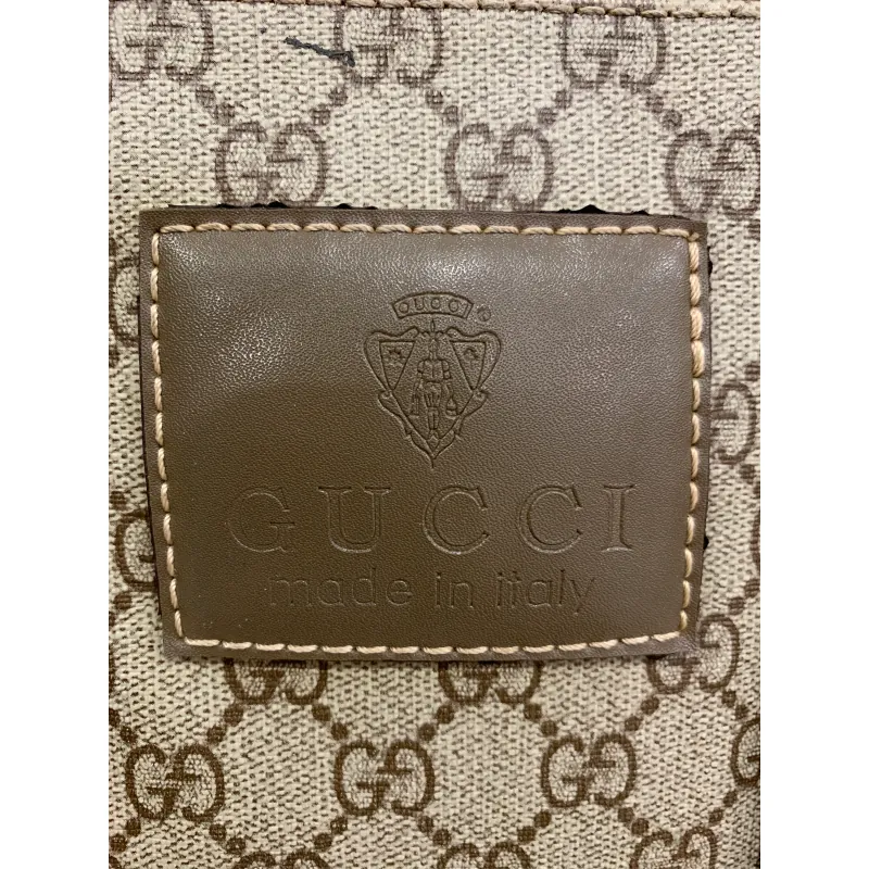 Túi đeo chéo nam hiệu GUCCI, 2 hand, còn rất mới 597838