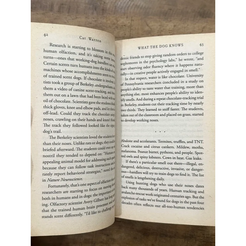 What the Dog Knows - Cat Warren 734951