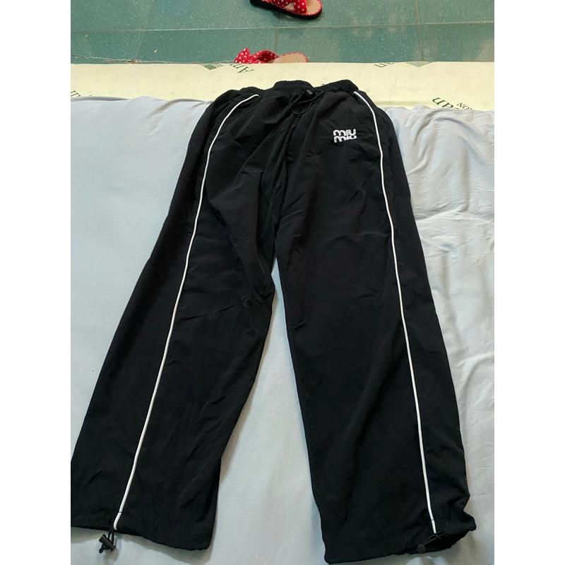 Quần thể thao 457795