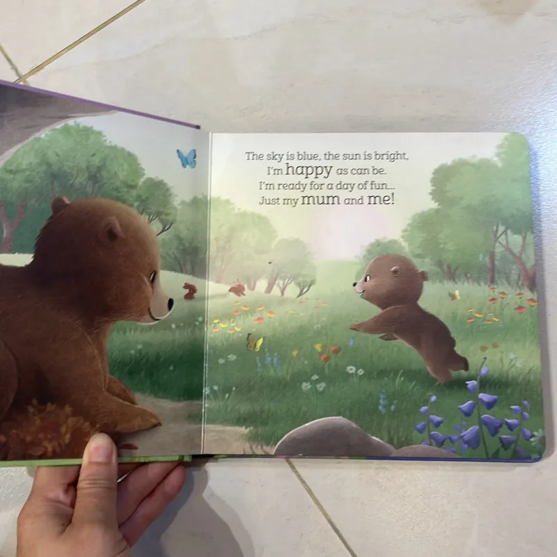 NGOẠI VĂN tiếng anh trẻ em : Mummy and Me - sách bìa cứng dày đẹp - RainStorm  1027547