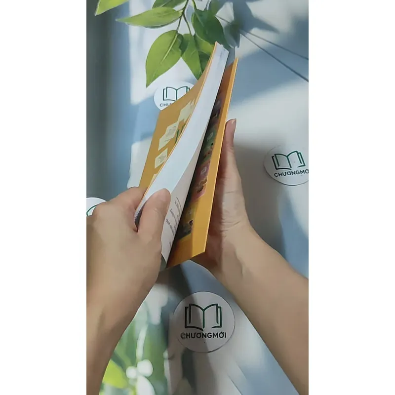 150 ký hiệu ngôn ngữ giúp cha mẹ và trẻ sơ sinh hiểu nhau - Christine Nougarolles  688559