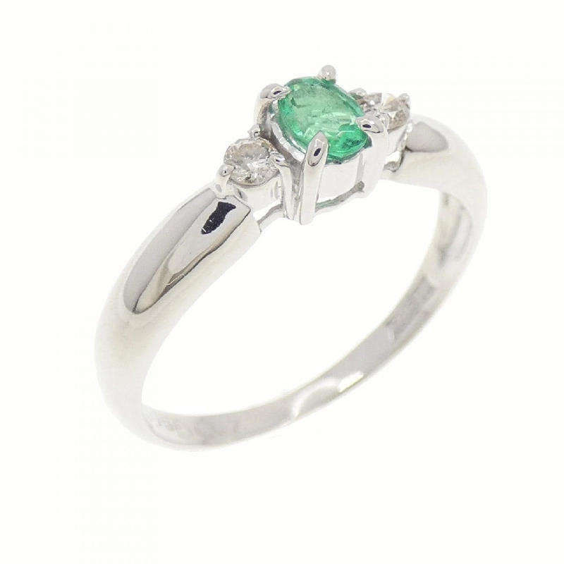 Nhẫn Emerald PT900 0.15CT 670210