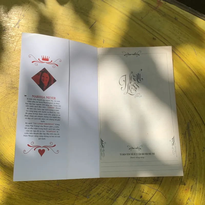 COMBO HOÀNG HẬU CƠ- MARISSA MEYER 782691