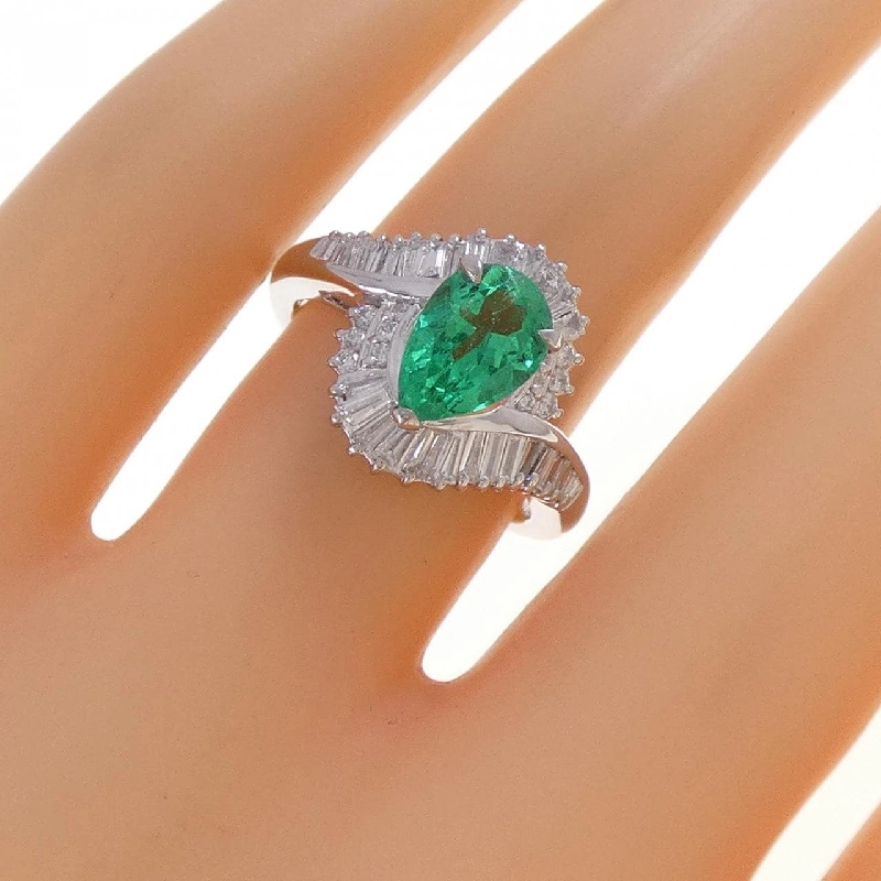 Nhẫn Emerald PT900 1.50CT - Hàng hiệu Chính hãng 853114