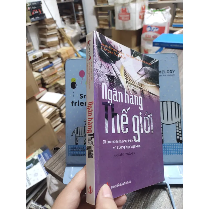 Sách: Ngân hàng Thế giới - TG: Jean - Pierre Cling, Mireille Razafindrakoto (A3) 735207