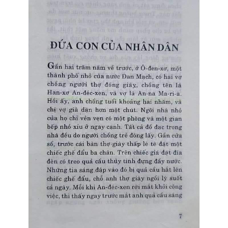 Truyện kể các nhà bác học và danh nhân thế giới: Han-xơ Crít-chi-an An-đéc-xen - Phạm Gia Trực (dịch) 799365