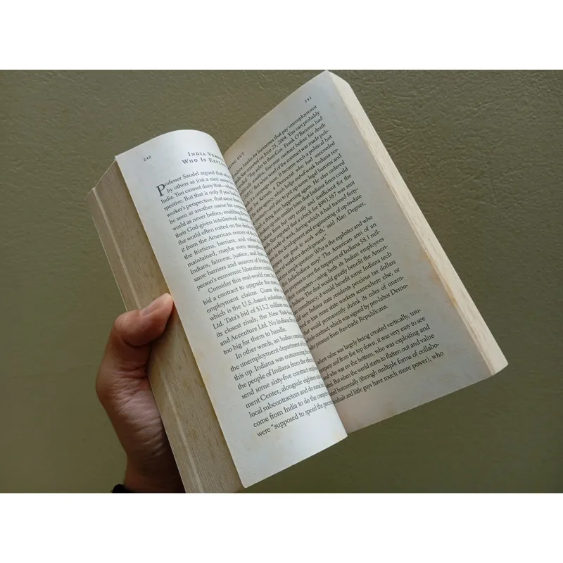 The world is flat, sách ngoại văn tiếng Anh english book  707860