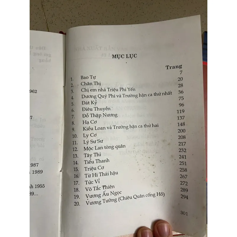 COMBO 2 CUỐN SÁCH NỮ NHÂN LỊCH SỬ TRUNG HOA 994194