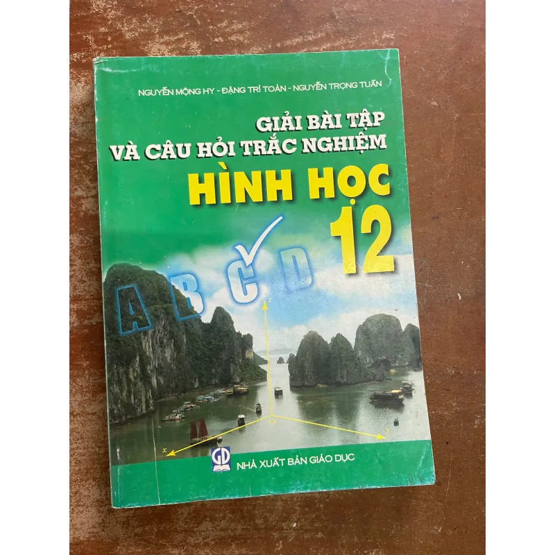 GIẢI BÀI TẬP VÀ CÂU HỎI TRẮC NGHIỆM HÌNH HỌC 12 733509