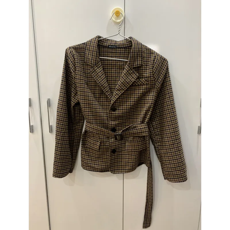 Áo khoác nữ thời trang freesize mới 95%  755676