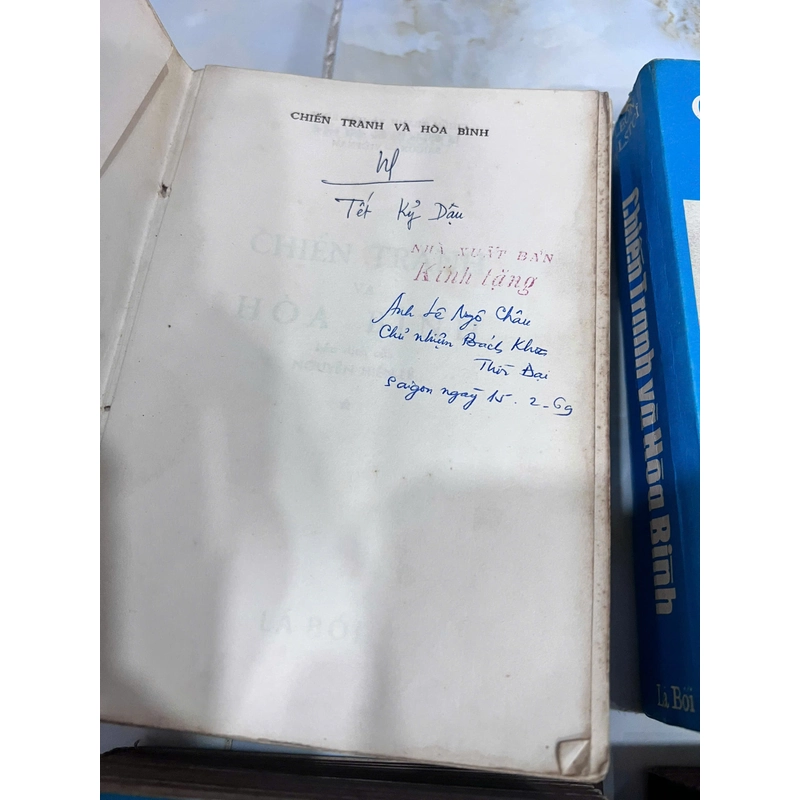 CHIẾN TRANH VÀ HÒA BÌNH ( BẢN ĐẶC BIỆT  CÓ CHỮ KÝ CỦA DỊCH GIẢ) - NGUYỄN HIẾN LÊ 531662