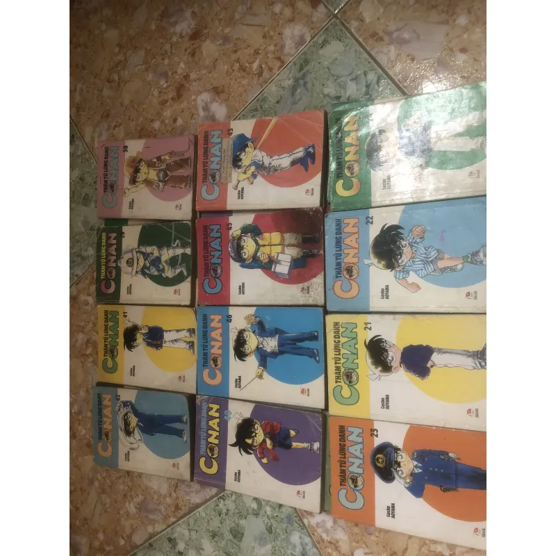 conan bìa nâu đọc xuôi 40/46 cuốn  784098