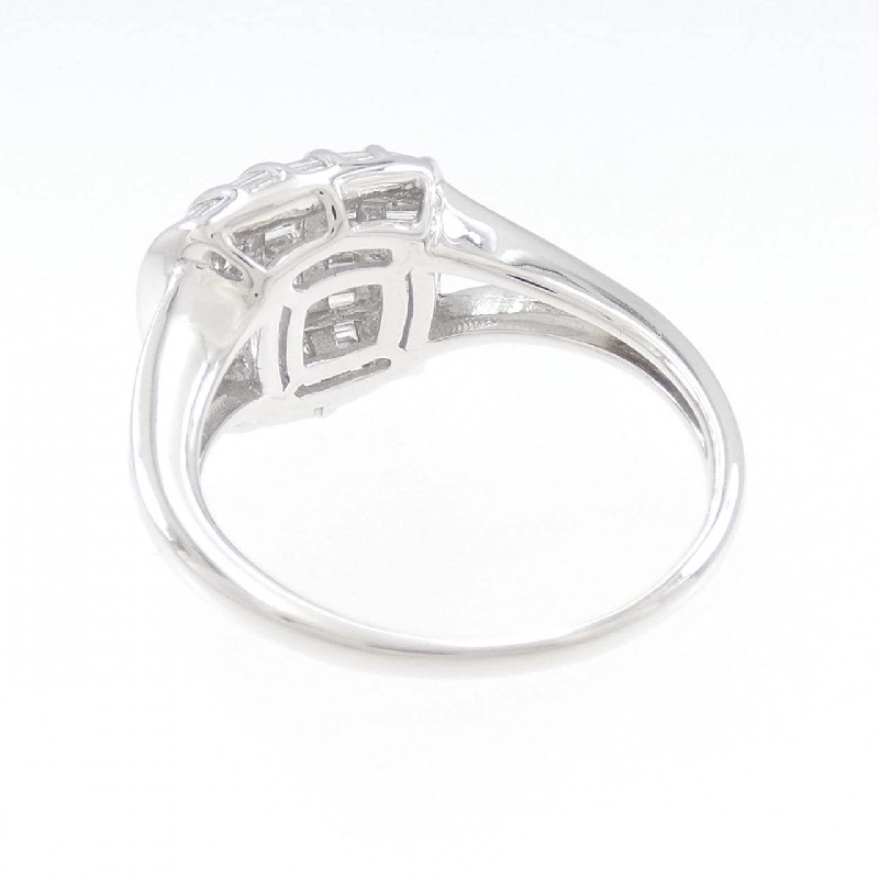 Nhẫn kim cương K18WG 671714