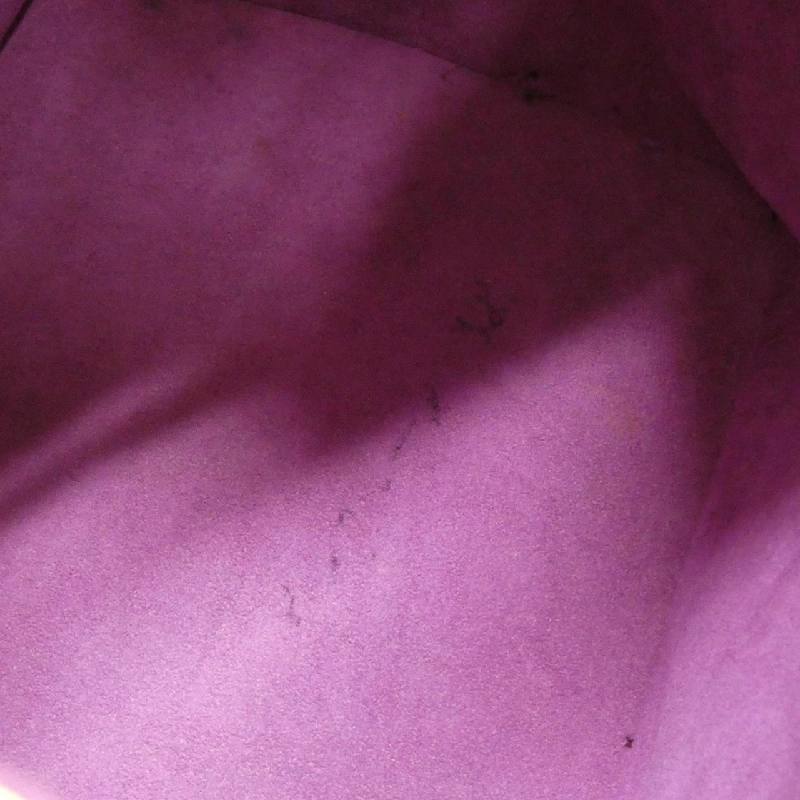 Túi đeo vai Louis Vuitton Epi Petit Noé M44109 609662