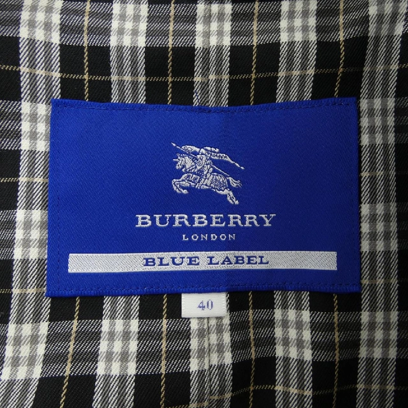 Áo khoác BURBERRY BLUE LABEL - Hàng hiệu Authentic 820953