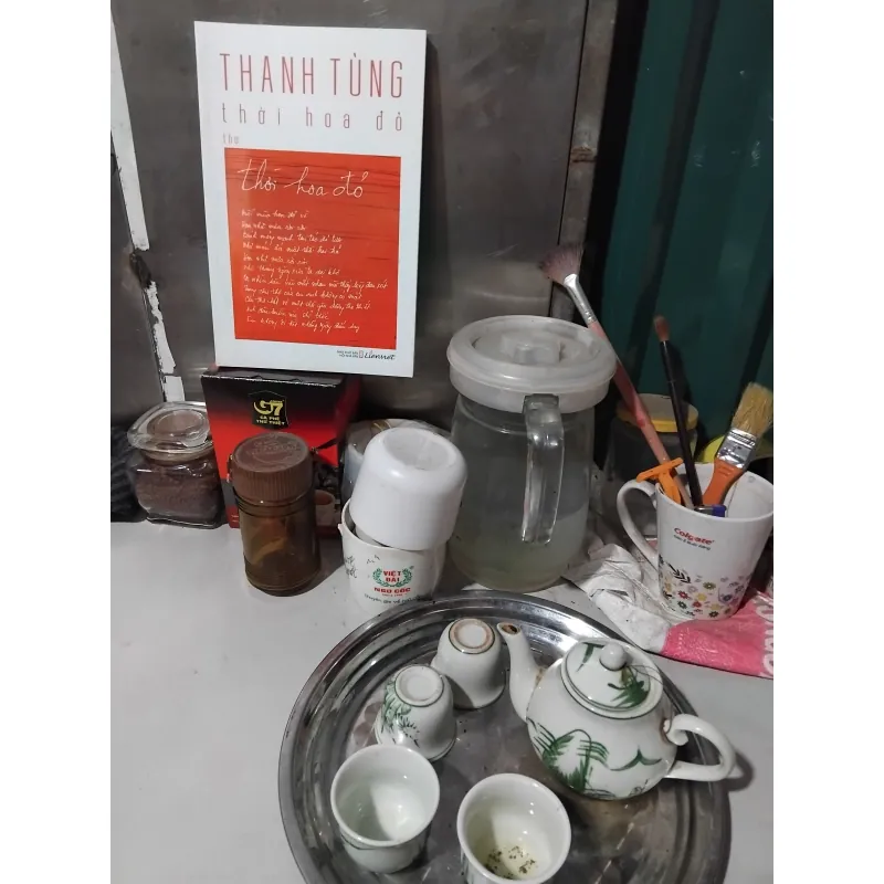 Thời hoa đỏ thơ Thanh Tùng  975385