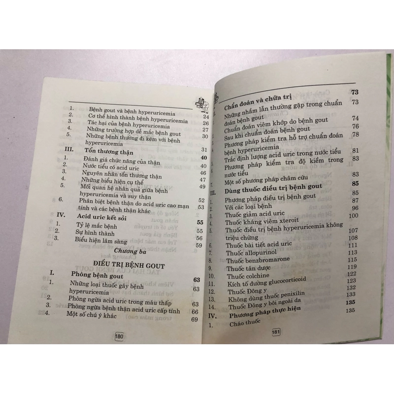 PHÁT HIỆN VÀ ĐIỀU TRỊ BỆNH GOUT  181 trang, nxb: 2011 307405