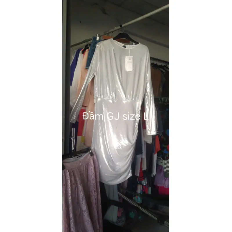 Đầm GJ size L giá 95k 1028789