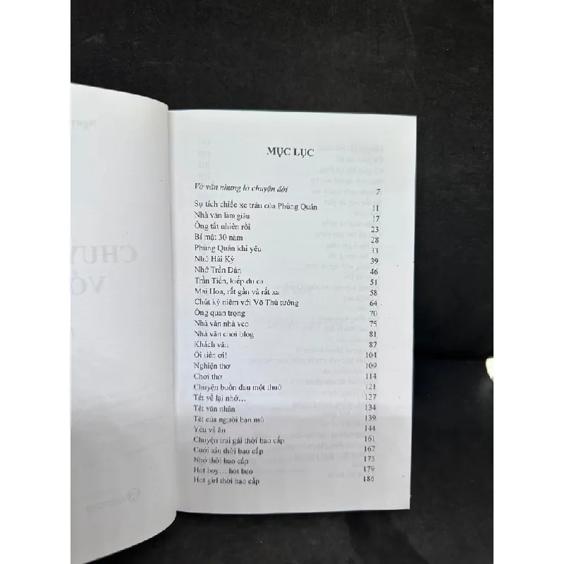 [Phiên Chợ Sách Cũ] Chuyện Đời Vớ Vẩn - Nguyễn Quang Lập 2204, 2011 435277