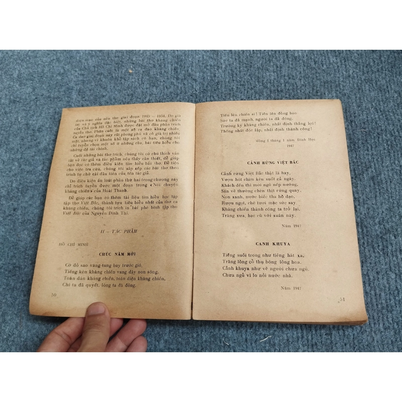 TƯ LIỆU THAM KHẢO VĂN HỌC VIỆT NAM 1945 - 1954 469929