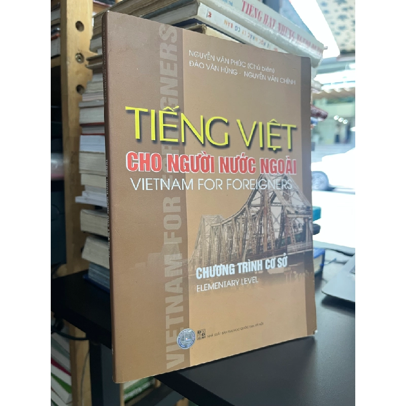 Tiếng Việt cho người nước ngoài - Nguyễn Văn Phúc chủ biên 491401