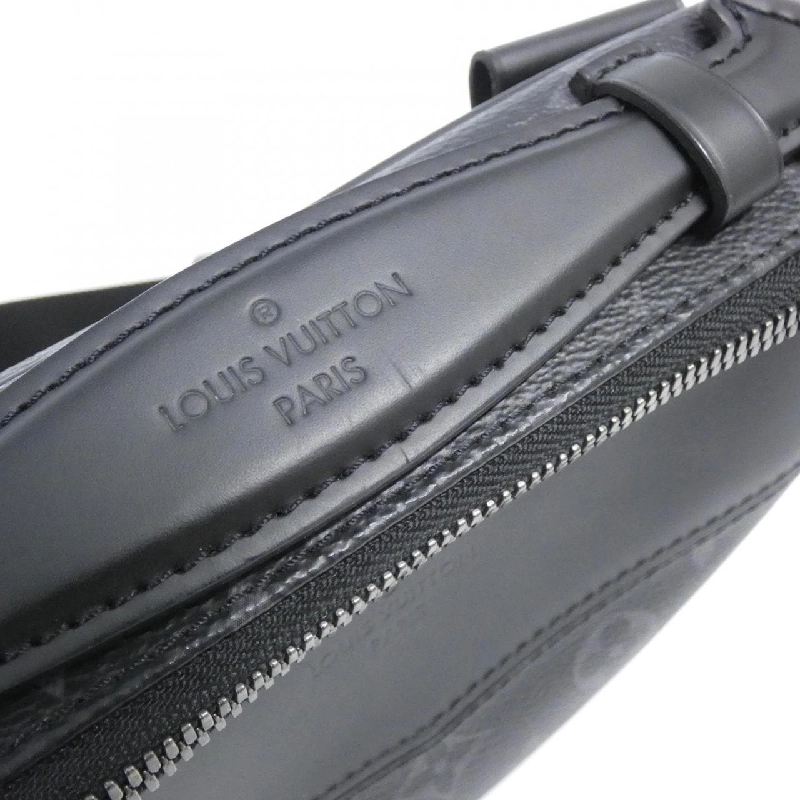 Túi đeo chéo Louis Vuitton Monogram Eclipse M42906 - Hàng hiệu Chính hãng 767726