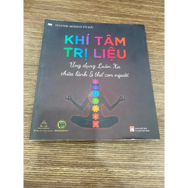 Khí Tâm Trị Liệu - Ứng Dụng Luân Xa Chữa Lành 5 Thể Con Người (Tái Bản 2023) STB627 Blogmeo 27525 588030