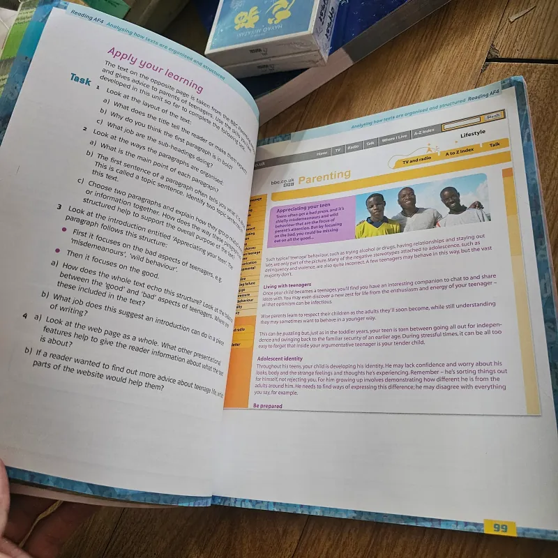 English Progress pupil book 1
 757827