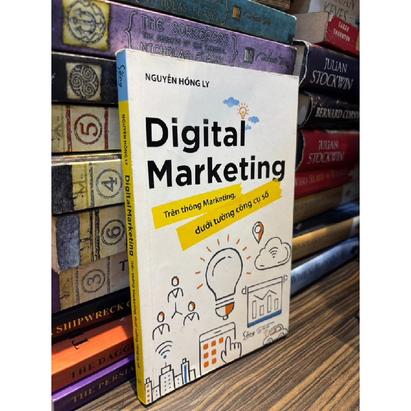 Trên thông Marketing, dưới tường công cụ số - Nguyễn Hồng Ly 355409