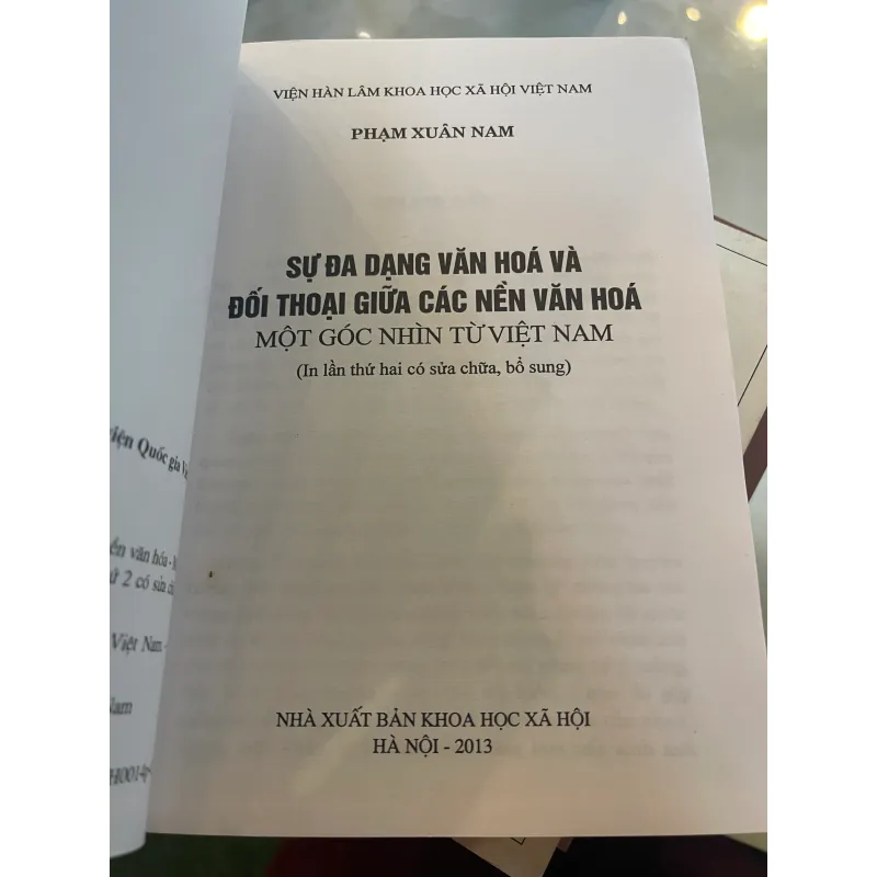SỰ ĐA DẠNG VĂN HOÁ VÀ ĐỐI THOẠI GIỮA CÁC NỀN VĂN HOÁ MỘT GÓC NHÌN TỪ VIỆT NAM  1027581