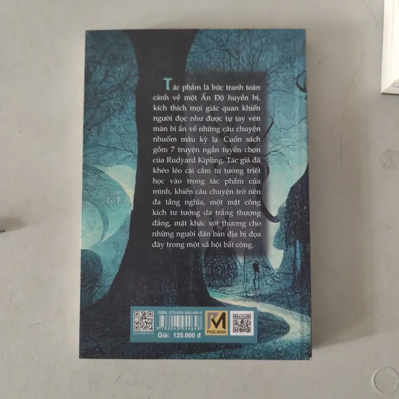 Chiếc xe kéo ma 762451