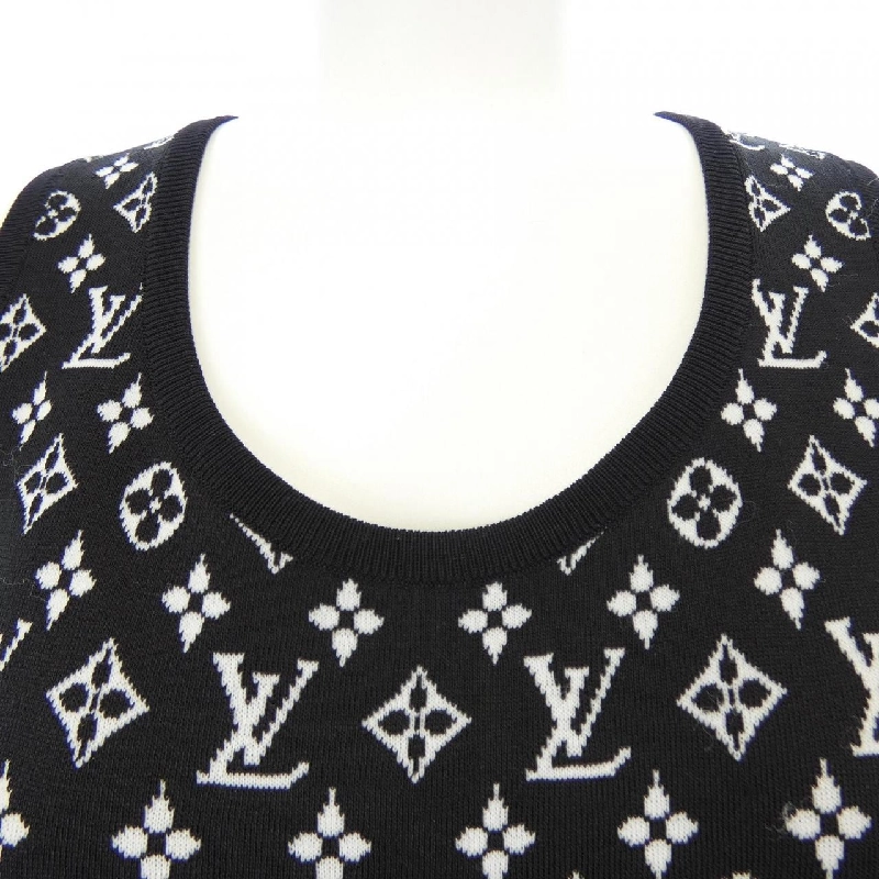 Đầm thể thao LOUIS VUITTON màu hồng FNKD05N87 - Hàng hiệu Authentic 811195