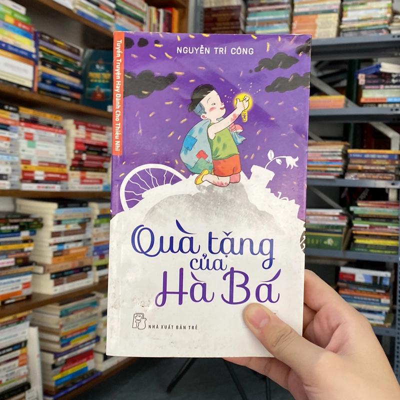 Quà tặng của Hà Bá -Nguyễn Trí Công 529284