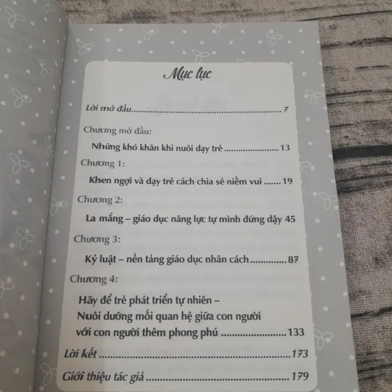 Dạy con kiểu Nhật- Cách khen, cách Mắng, cách Phạt con. Masami Sasaki 697350