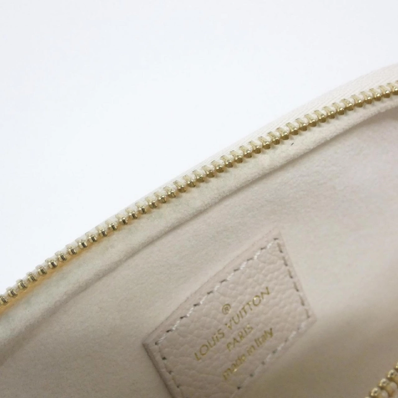 Túi đeo chéo Louis Vuitton Monogram Empreinte (By the Pool) Mini Bum Bag M82208 - Hàng hiệu Chính hãng 765486