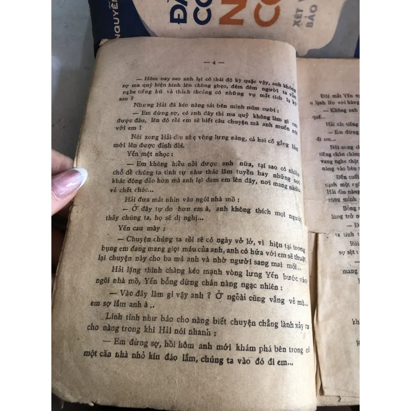 Cầu cơ ma đói - Người Khăn Trắng  1003204