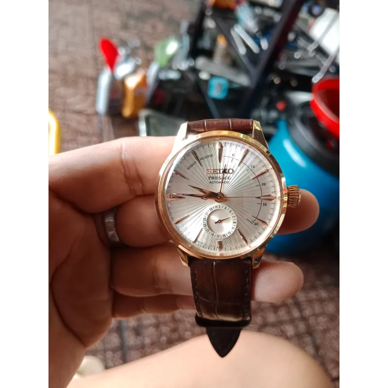 Đồng hồ Seiko Presage Automatic gold dây da nâu mặt vuông 748683