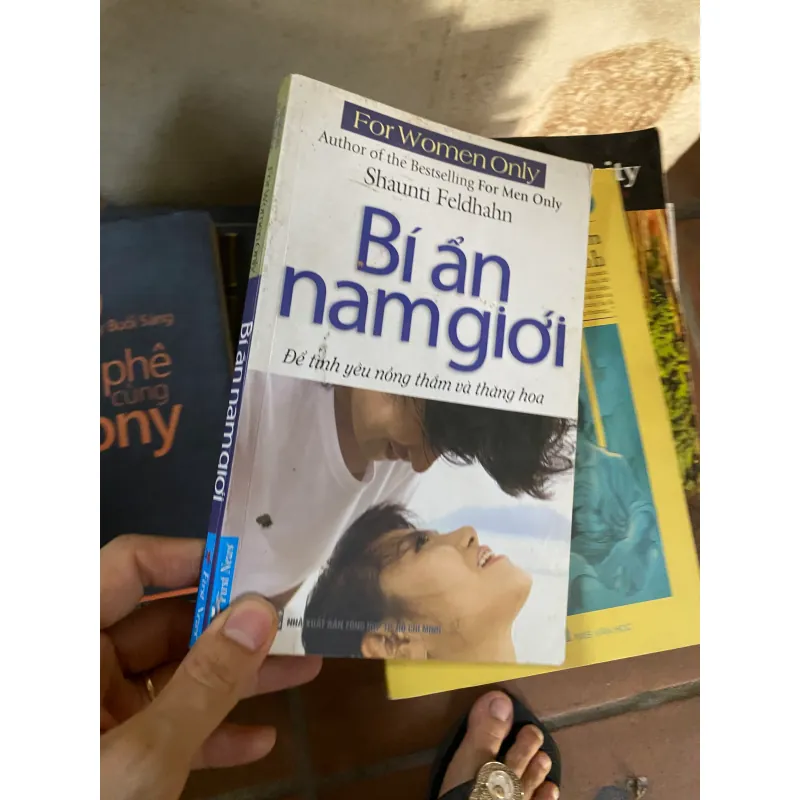 Sách bí ẩn nam giới 310748