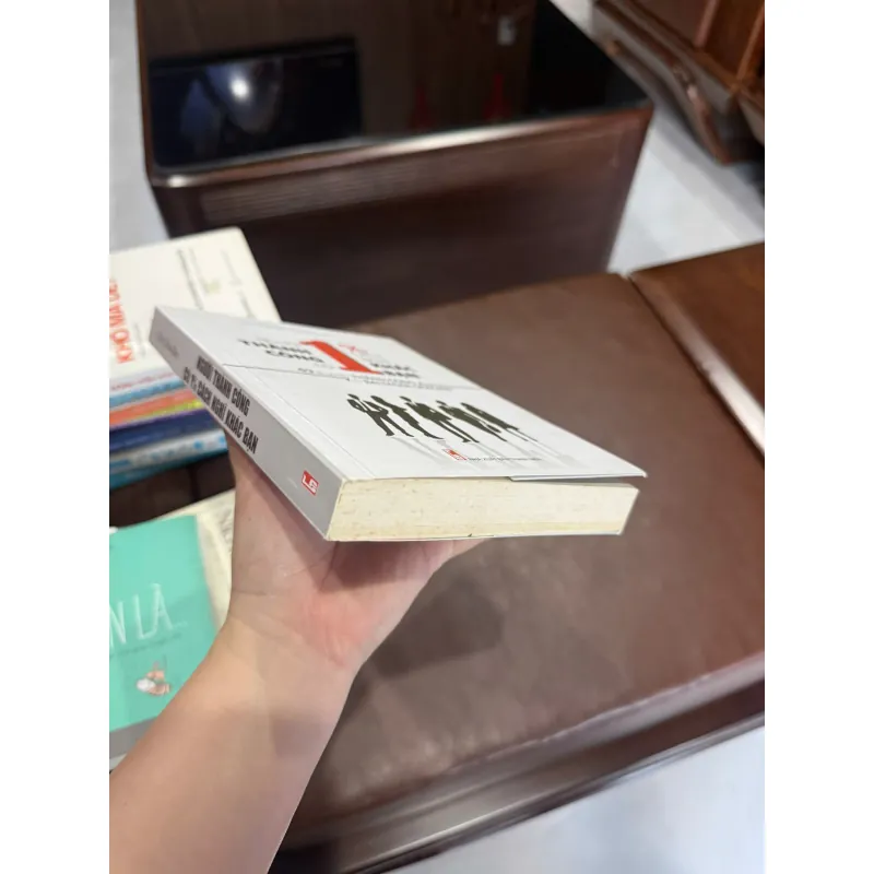 NGƯỜI THÀNH CÔNG CÓ 1% CÁCH NGHĨ KHÁC BẠN - K3 1006839