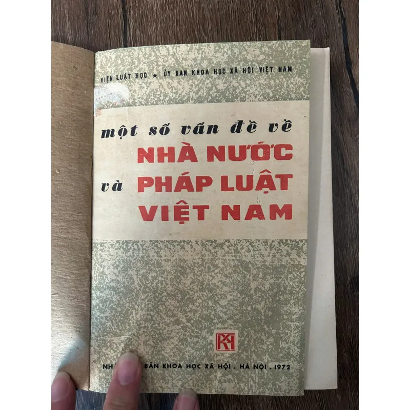 Một số vấn đề về Nhà nước và Pháp luật Việt Nam - Viện Luật học 709549