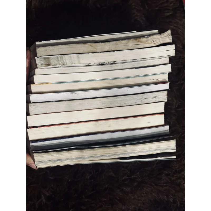 Lô 12c sách đủ thể loại 713713