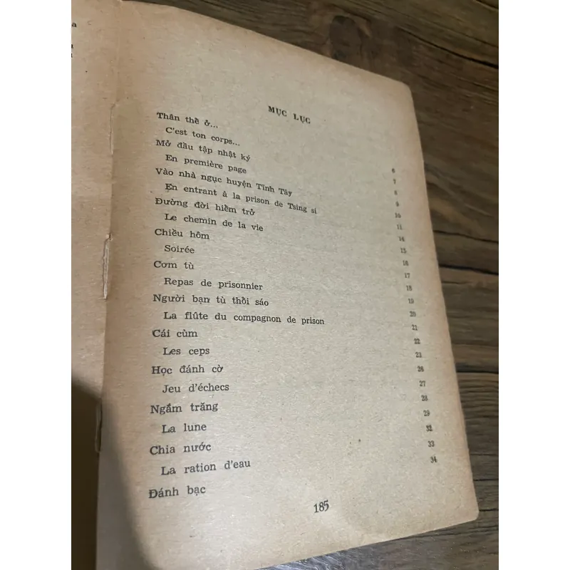 NHẬT KÝ TRONG TÙ, TIẾNG TRUNG, TIẾNG ANH, TIẾNG VIỆT 592042