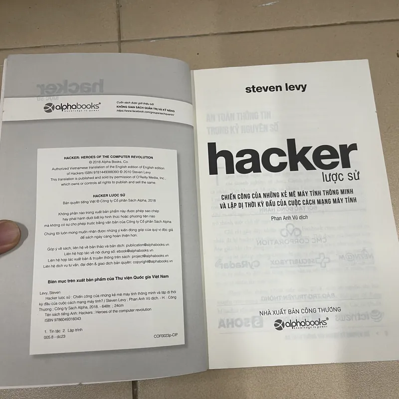 Hacker Lược Sử - Steven Levy (c47) 720454
