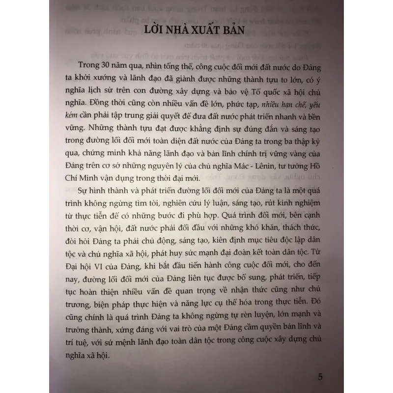 30 năm đổi mới và phát triển ở Việt Nam  745679