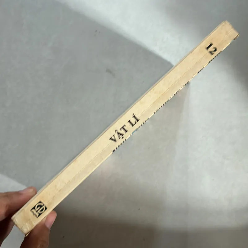 Vật lý 12 - 2000s 990366