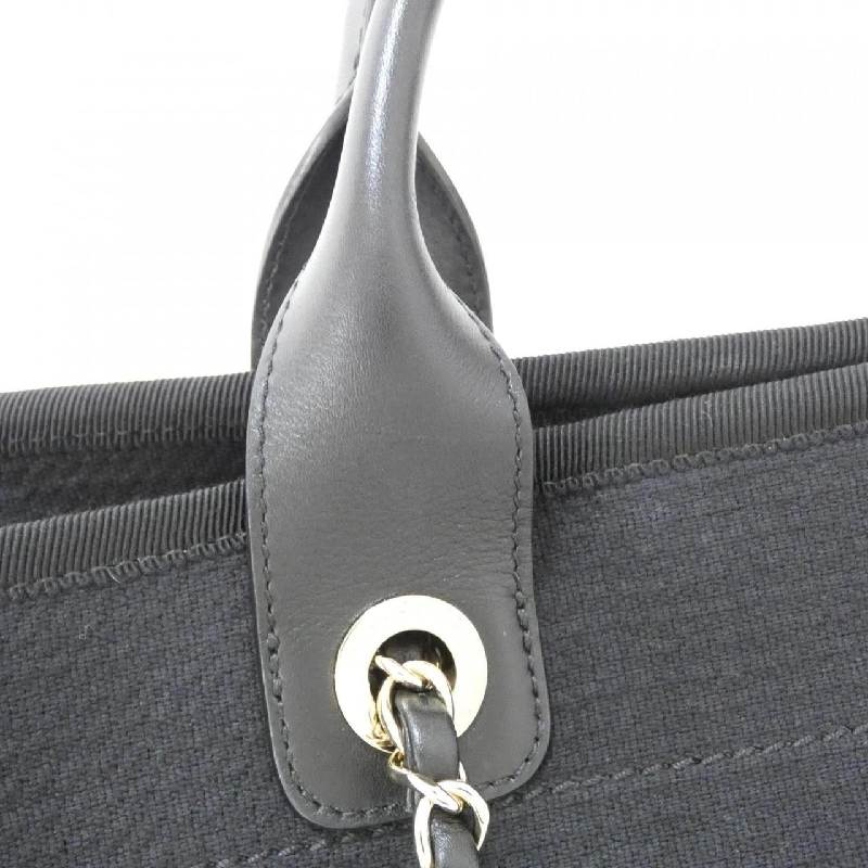 Túi xách Chanel Deauville AS3257 614431