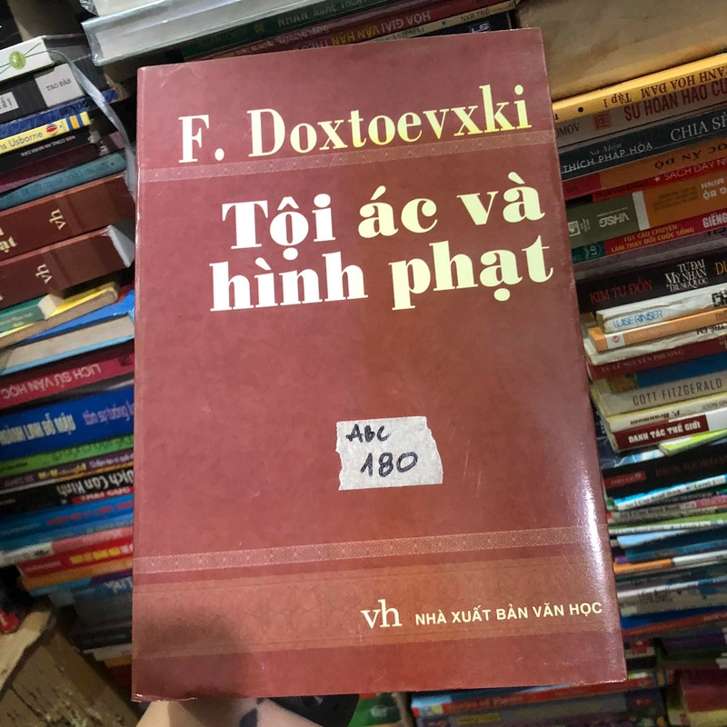 Tội ác và hình phạt - F. Doxtoevxki 317243